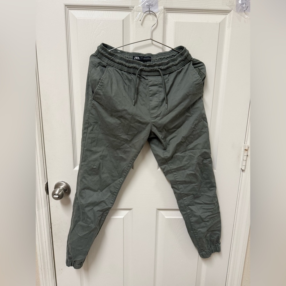 Zara Men’s cotton Joggers